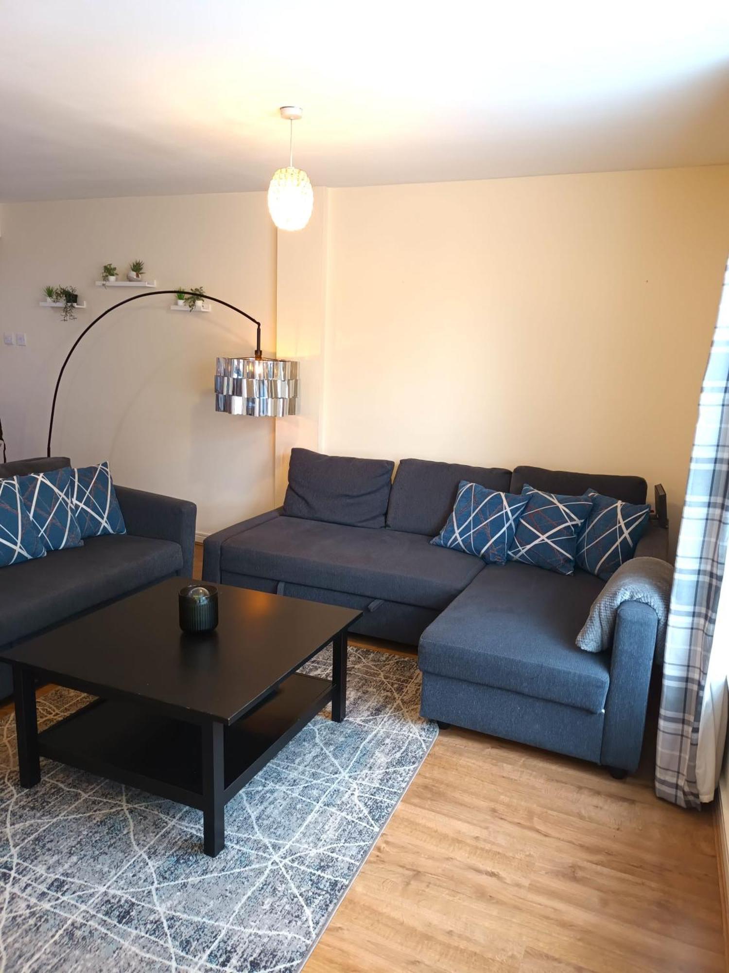 Fabulous 2 Bed Apt 10 Mins From City Centre Glasgow Exterior photo